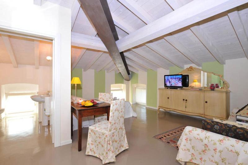B&B La Mongolfiera Villafranca di Verona Bagian luar foto